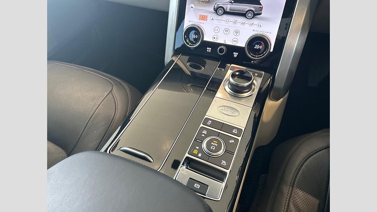 2020 認定中古車 Land Rover Range Rover Fuji White 3.0 V6 Dsl Mono Turbo Std Flow VOGUE
