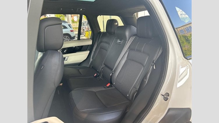 2020 認定中古車 Land Rover Range Rover Fuji White 3.0 V6 Dsl Mono Turbo Std Flow VOGUE