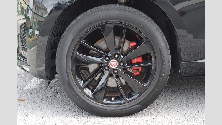 2022 認定中古車 Jaguar F-Pace サントリーニブラック P250 AWD（オートマチック） R-DYNAMIC BLACK