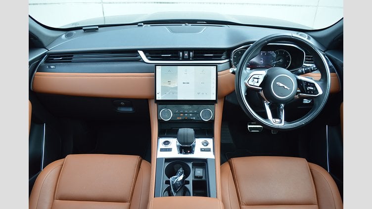 2022 認定中古車 Jaguar F-Pace サントリーニブラック P250 AWD（オートマチック） R-DYNAMIC BLACK
