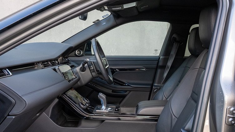 2022 Approved Land Rover Range Rover Evoque Silicon Silver Premium Metallic P300e R-Dynamic SE 