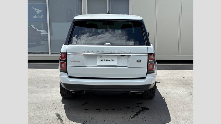 2019 認定中古車 Land Rover Range Rover ユーロンホワイト 3.0リッターTDV6ディーゼル（258 PS） スタンダードホイールベース VOGUE