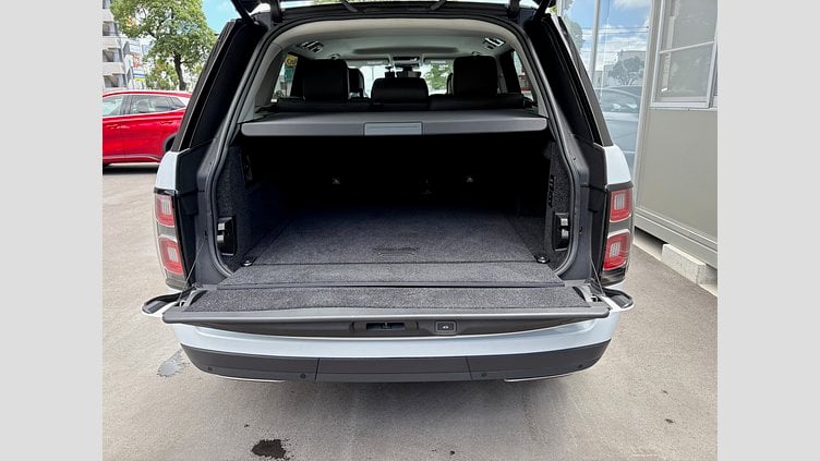 2019 認定中古車 Land Rover Range Rover ユーロンホワイト 3.0リッターTDV6ディーゼル（258 PS） スタンダードホイールベース VOGUE