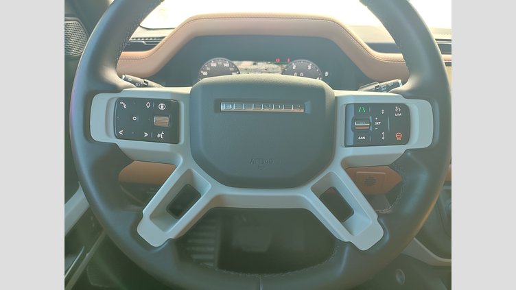 2023 Approved/Jazdené Land Rover Defender 110 Gondwana Stone 4x4 3.0D I6 D300 MHEV X-Dynamic HSE A/T AWD 7 miest, 221kW, A8, 5d.