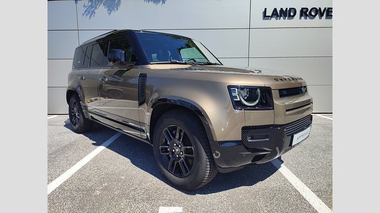 2023 Approved/Jazdené Land Rover Defender 110 Gondwana Stone 4x4 3.0D I6 D300 MHEV X-Dynamic HSE A/T AWD 7 miest, 221kW, A8, 5d.