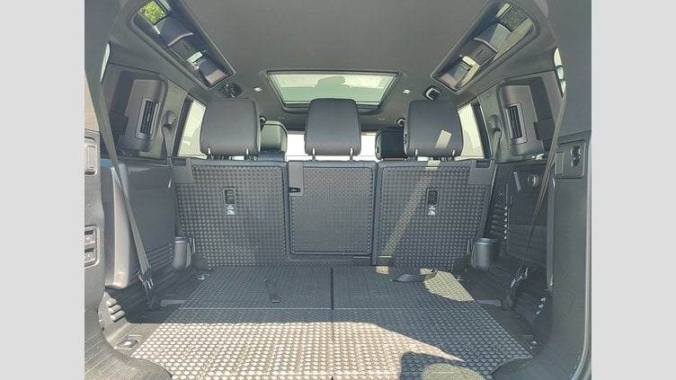 2023 Approved/Jazdené Land Rover Defender 110 Gondwana Stone 4x4 3.0D I6 D300 MHEV X-Dynamic HSE A/T AWD 7 miest, 221kW, A8, 5d.