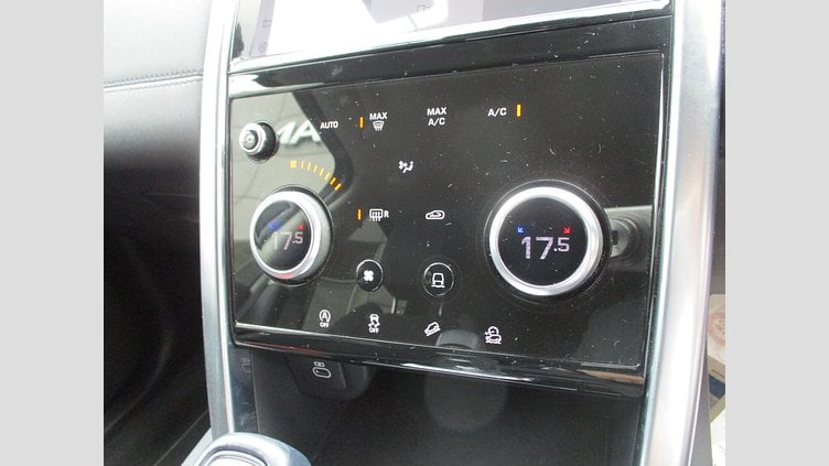 2021 認定中古車 Land Rover Discovery Sport フジホワイト P200 AWD（オートマチック） 標準ホイールベース S