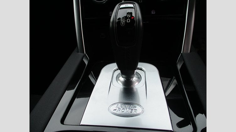 2021 認定中古車 Land Rover Discovery Sport フジホワイト P200 AWD（オートマチック） 標準ホイールベース S