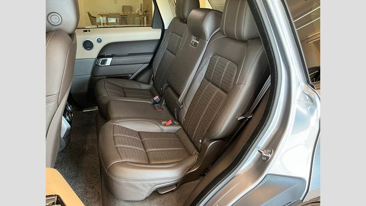 2019 認定中古車 Land Rover Range Rover Sport アイガーグレイ 3.0リッターI6ガソリン（400 PS） AUTOBIOGRAPHY DYNAMIC