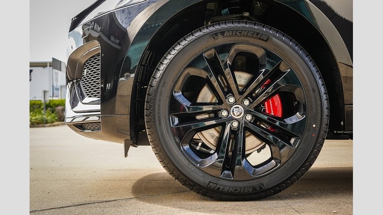 2025 New Jaguar F-Pace Santorini Black P250 PETROL R-DYNAMIC SE 90TH ANNIVERSARY EDITION
