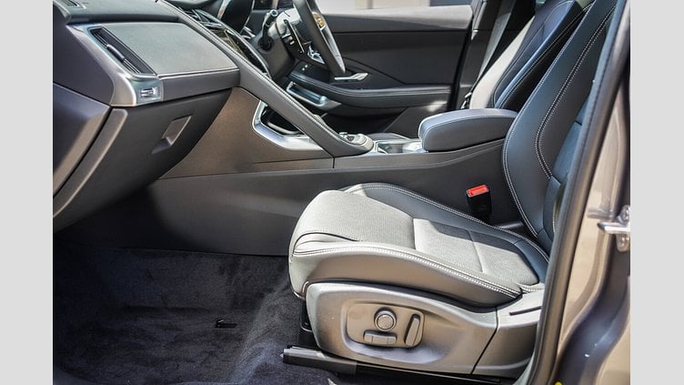2024 New Jaguar E-Pace Eiger Grey P250 PETROL R-DYNAMIC SE