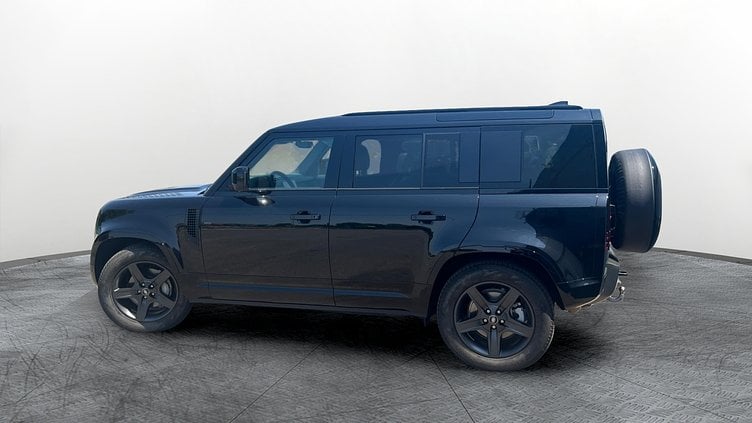 2024 Approved Land Rover Defender 110 Santorini Black 3.0 D I6	300CP 
 X-Dynamic SE