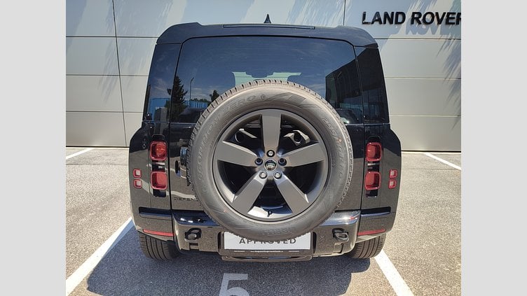 2025 Approved/Jazdené Land Rover Defender 110 Santorini Black 4x4 110 3.0D I6 D250 MHEV X-Dynamic SE A/T AWD