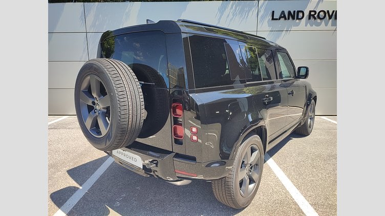 2025 Approved/Jazdené Land Rover Defender 110 Santorini Black 4x4 110 3.0D I6 D250 MHEV X-Dynamic SE A/T AWD