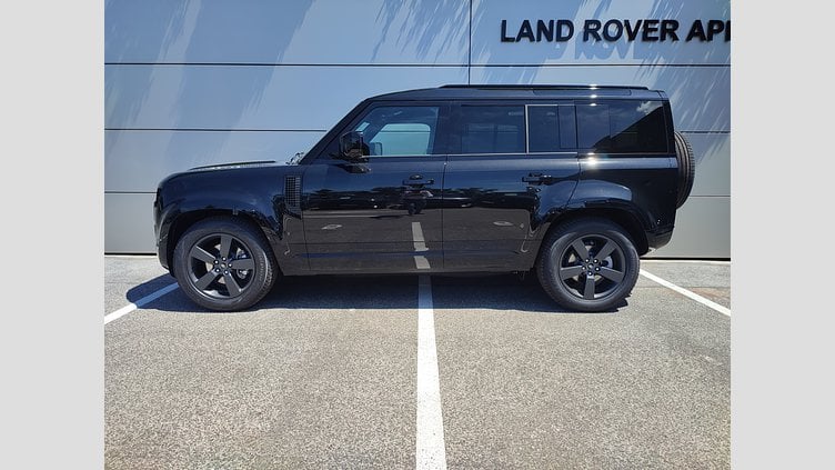 2025 Approved/Jazdené Land Rover Defender 110 Santorini Black 4x4 110 3.0D I6 D250 MHEV X-Dynamic SE A/T AWD