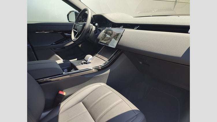 2025 Approved/Jazdené Land Rover Range Rover Evoque Santorini Black 4x4 P270e PHEV SE Dynamic, AWD, Auto 5d.
