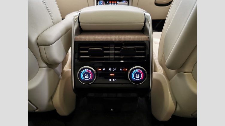 2023 認定中古車 Land Rover Range Rover バトゥミゴールド D300 AWD MHEV（AT） スタンダードホイールベース AUTOBIOGRAPHY