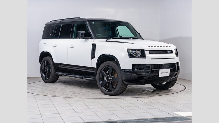2024 認定中古車 Land Rover Defender 110 フジホワイト D300 AWD（AT） X-DYNAMIC SE