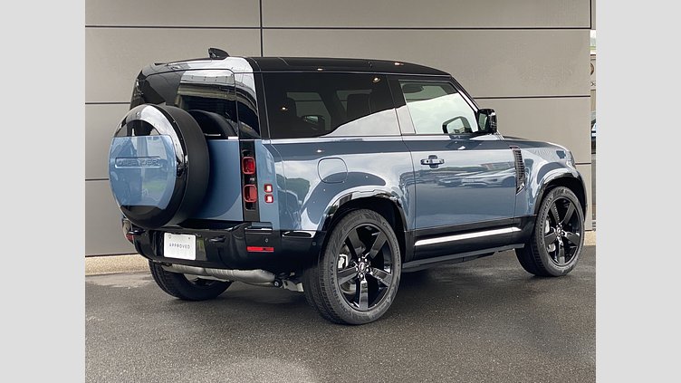 2024 認定中古車 Land Rover Defender 90 タスマンブルー D350 ディーゼルマイルドハイブリッド X-Dynamic HSE