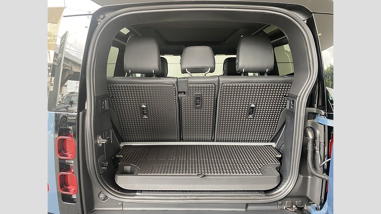 2024 認定中古車 Land Rover Defender 90 タスマンブルー D350 ディーゼルマイルドハイブリッド X-Dynamic HSE