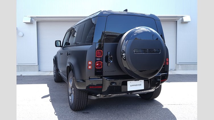 2024 認定中古車 Land Rover Defender 110 サントリーニブラック D350 ディーゼルマイルドハイブリッド X-Dynamic HSE