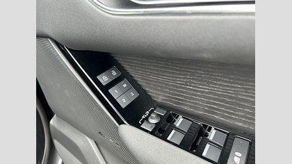 Range Rover Velar 28