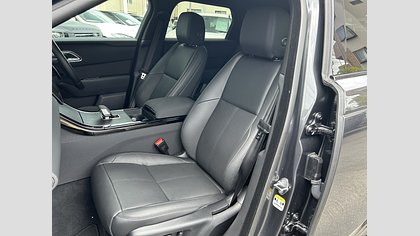 Range Rover Velar 35
