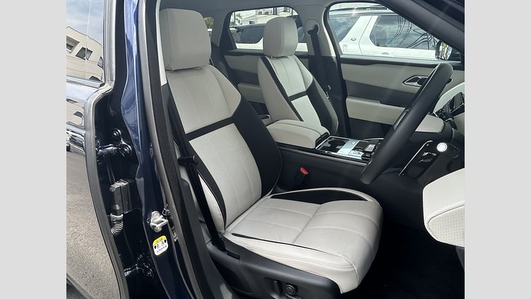 2023 認定中古車 Land Rover Range Rover Velar ポルトフィーノブルー D200 AWD（オートマチック） MHEV スタンダード