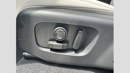 Range Rover Velar 33