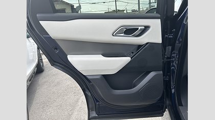 Range Rover Velar 37