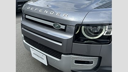 Defender 110 4