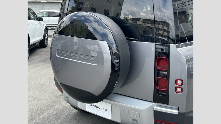 2023 認定中古車 Land Rover Defender 110 アイガーグレイ D300 AWD（AT） S