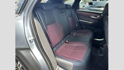 Range Rover Velar 37
