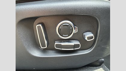 Range Rover Velar 29