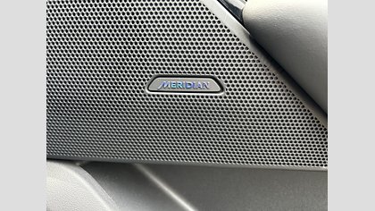 Range Rover Velar 100