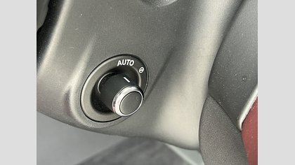 Range Rover Velar 135