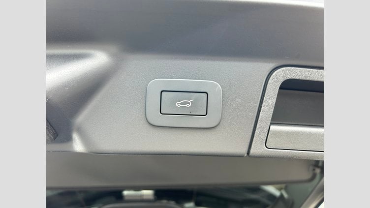 2023 認定中古車 Land Rover Range Rover Velar ザダルグレイ D200（ディーゼル）  Dynamic HSE
