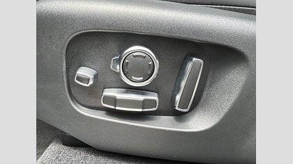 Range Rover Velar 109