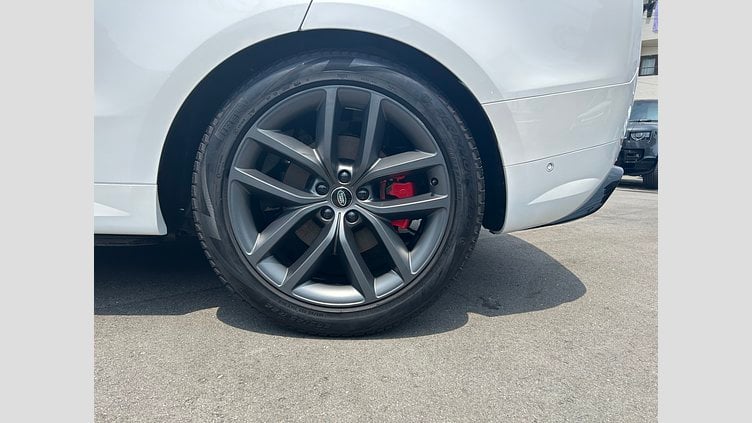 2024 認定中古車 Land Rover Range Rover Sport オストゥーニパールホワイト D300マイルドハイブリッド  Dynamic SE