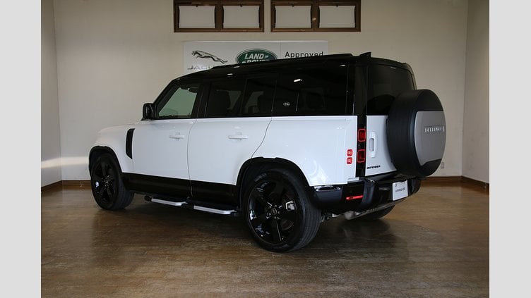 2023 認定中古車 Land Rover Defender 110 フジホワイト D300 AWD（AT） X-DYNAMIC HSE