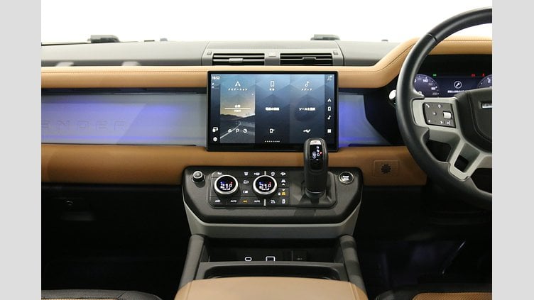 2023 認定中古車 Land Rover Defender 110 フジホワイト D300 AWD（AT） X-DYNAMIC HSE
