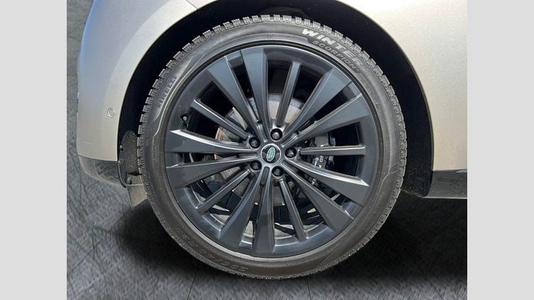 2023 Approved Land Rover Range Rover Batumi Gold 3.0 litre i6D​ First Edition