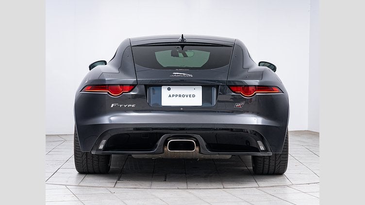 2019 認定中古車 Jaguar F-Type カルパチアン グレー (プレミアム・メタリック) ジャガー 2.0リッターi4 300PS ターボチャージドガソリンエンジン (オートマチックトランスミッション) F-TYPEクーペ CHEQUERED FLAG