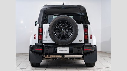 Defender 110 6