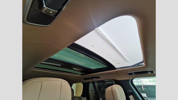 2023 認定中古車 Land Rover Range Rover オストゥーニパールホワイト D300 AWD MHEV（AT） スタンダードホイールベース AUTOBIOGRAPHY