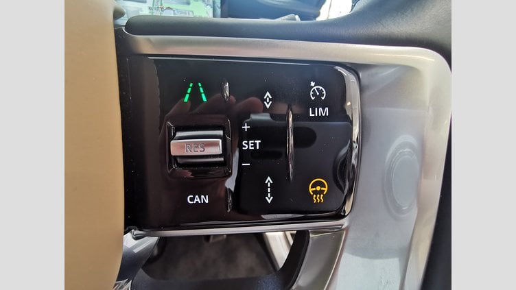 2023 認定中古車 Land Rover Range Rover オストゥーニパールホワイト D300 AWD MHEV（AT） スタンダードホイールベース AUTOBIOGRAPHY