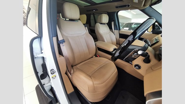 2023 認定中古車 Land Rover Range Rover オストゥーニパールホワイト D300 AWD MHEV（AT） スタンダードホイールベース AUTOBIOGRAPHY