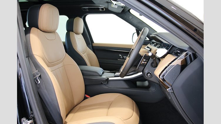 2024 認定中古車 Land Rover Range Rover Sport サントリーニブラック P550eプラグインハイブリッド（ガソリン） スタンダードホイールベース Autobiography