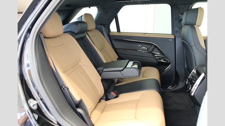 2024 認定中古車 Land Rover Range Rover Sport サントリーニブラック P550eプラグインハイブリッド（ガソリン） スタンダードホイールベース Autobiography