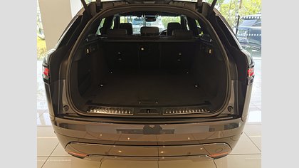 Range Rover Velar 14